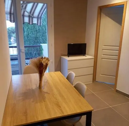 Superbe Fabregas 라센느쉬르메르