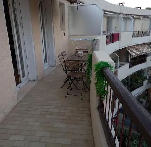 아파트 Superbe Fabregas 라센느쉬르메르