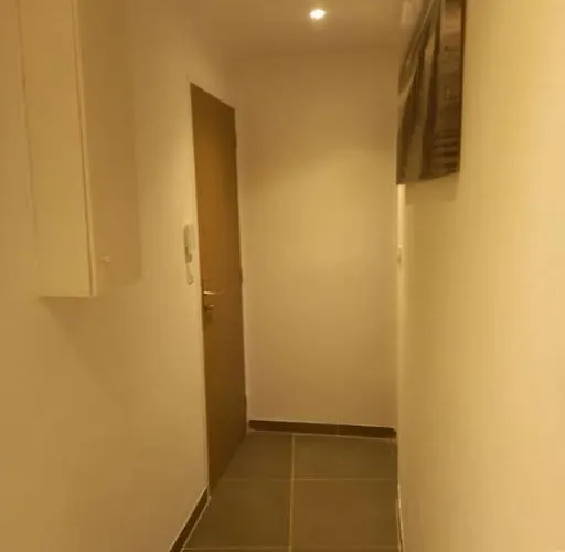 Superbe Fabregas 라센느쉬르메르